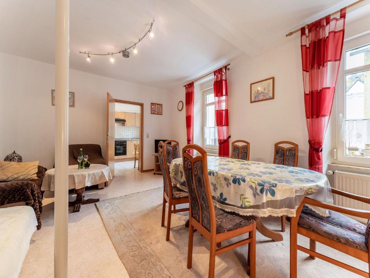 Comfortable Apartment In Ediger Eller Eifel Санкт Алдегунд Екстериор снимка