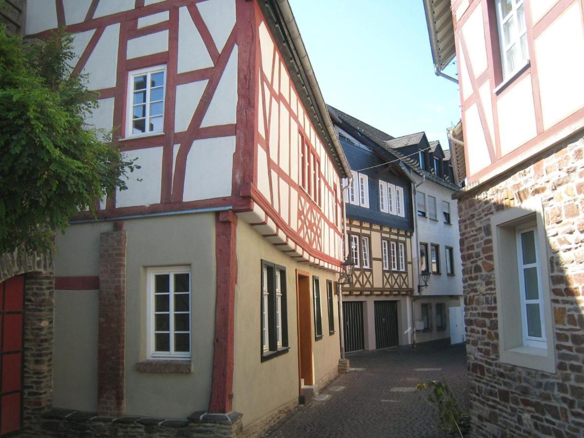 Comfortable Apartment In Ediger Eller Eifel Санкт Алдегунд Екстериор снимка